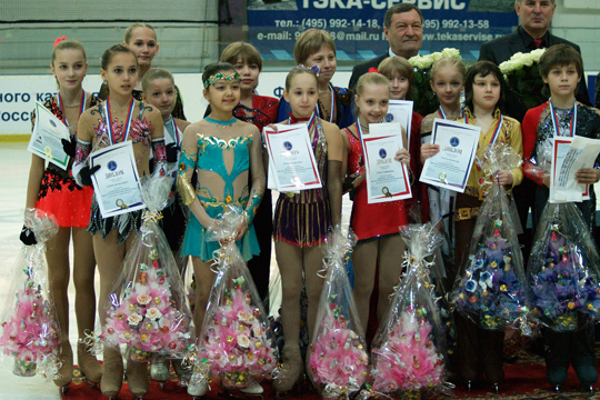 Соревнования по фигурному катанию «Хрустальный конек» в Одинцово