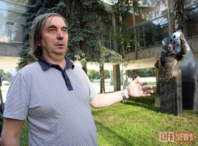 На памятник командиру «Русских Витязей» Игорю ТКАЧЕНКО не выделяют деньги