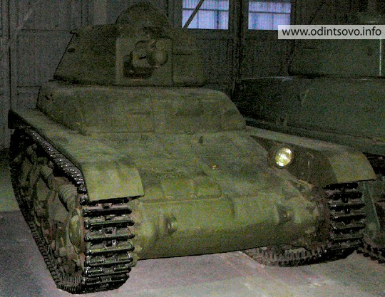 Легкий танк R35