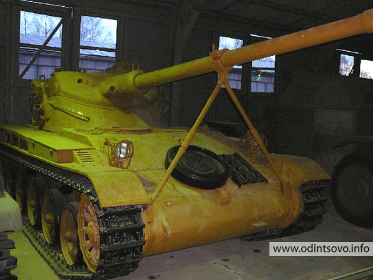 Легкий танк AMX-13