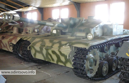 Штурмовое орудие Stug 40 Ausf. F