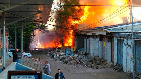 Пожар, торговые здания у станции Одинцово