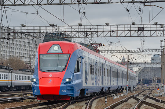 Поезда МЦД "Одинцово-Лобня" будут работать по графику метро