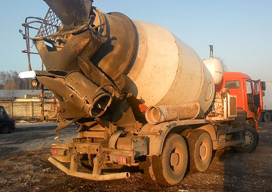 Незаконный бетонный завод нашли в Малых Вязёмах
