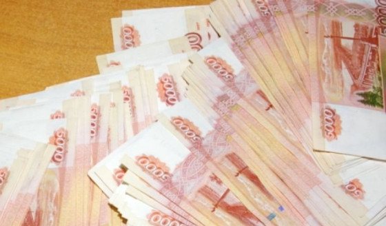 В Звенигороде мужчина взял у знакомой почти миллион рублей на ремонт и исчез