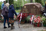 памятник в Солманово