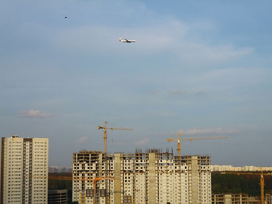 Самолеты не беспокоят жителей Одинцово, Фото из окна жителя ЖК «Одинцовский парк», 9 мкрн