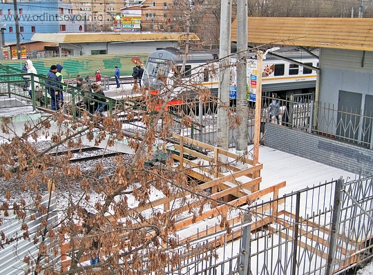 В Одинцово реконструируют платформы ЖД вокзала, новая платформа в Одинцово