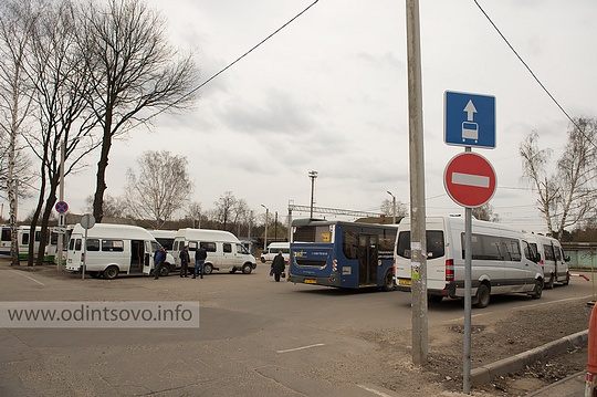 Голицыно, Стоянка автобусов на привокзальной площади после реконструкции
