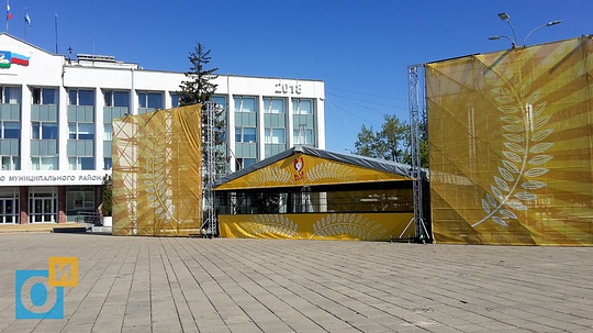 Смонтирована главная сцена, Центр города Одинцово готовится к празднованию 9 мая