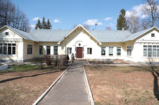 Здание начальной школы в Назарьево, Здание начальной школы в Назарьево отремонтируют к 1 сентября