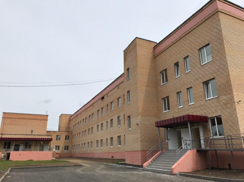 Здание больницы в Никольском поселении Одинцовского округа, Стационар Никольской больницы перепрофилировали под приём пациентов с COVID-19