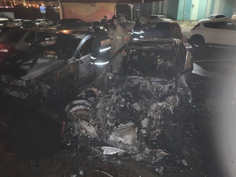 Последствия пожара, Неизвестные сожгли автомобиль спортивного журналиста Дмитрия ЕГОРОВА