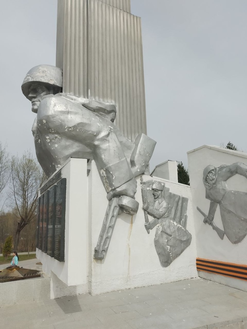 Ремонт памятника «Павшим за Родину» в Кубинке не продержался и двух лет