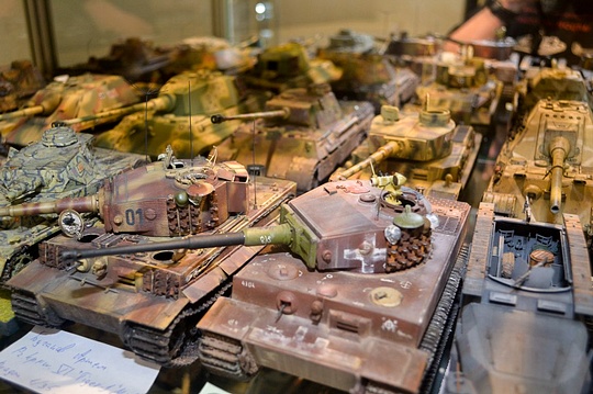 Модели танков, Выставка-конкурс стендового моделизма «Мини-Макс» проходит в Заречье