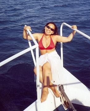 Прогулка на яхте-2, Конкурс Мисс Бикини, Shkoda