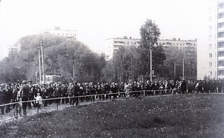 Ветераны идут.