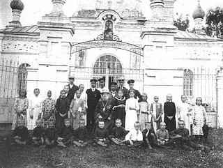 Церковноприходская школа при Христорождественской церкви на Посаде. 1907 год